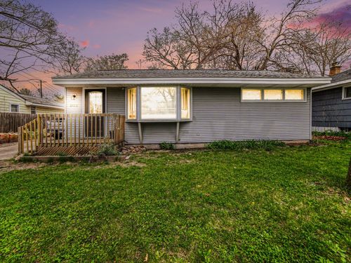 2028 Marcoux Ave, Muskegon, MI, 49442-2522 | Card Image