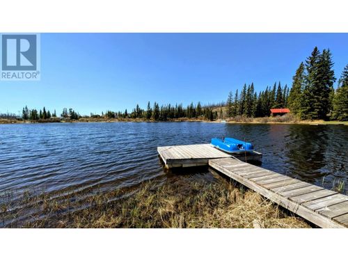 2761 Shore Crt, 70 Mile House, BC, V0K2K2 | Card Image