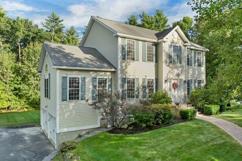 50 Tumble Rd, Bedford, NH, 03110-5652 | Card Image