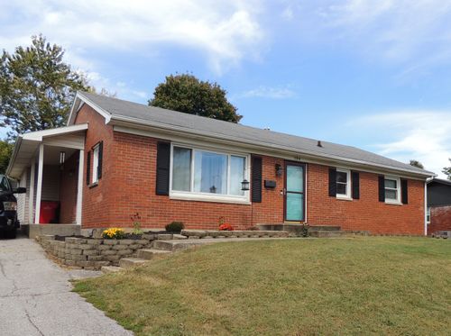 104 Spruce Dr, Frankfort, KY, 40601-3929 | Card Image