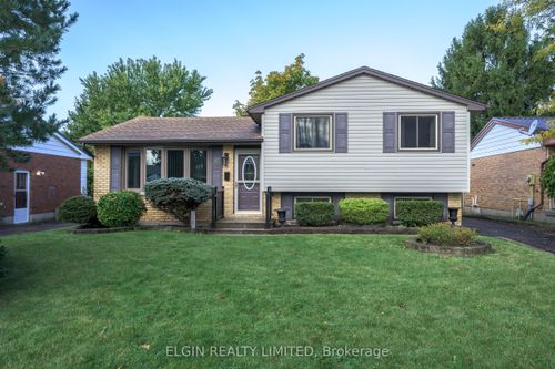 6 Aldborough Ave, Saint Thomas, ON, N5R5M2 | Card Image