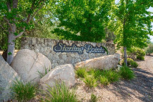 9709 Rim Rock Cir, Loomis, CA, 95650-7117 | Card Image