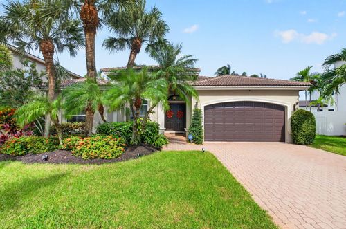 6634 Houlton Cir, Lake Worth, FL, 33467-8736 | Card Image
