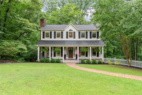 305 Bent Oak Ln, Central, SC, 29630-9460 | Card Image