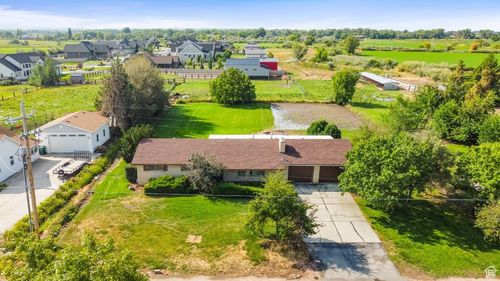 2425 W 200 S, Marriott Slaterville, UT, 84404-8801 | Card Image