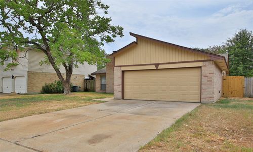 18711 Andalusian Dr, Cypress, TX, 77433-1175 | Card Image