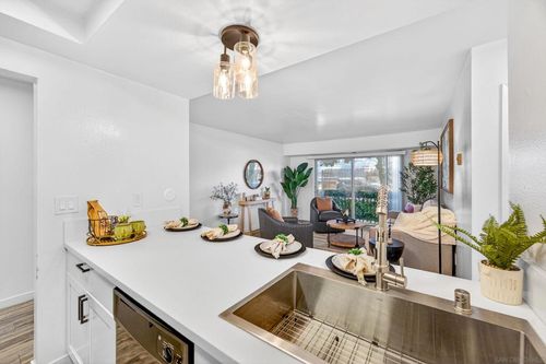 apt-4-178 4th Ave, Chula Vista, CA, 91910-2599 | Card Image