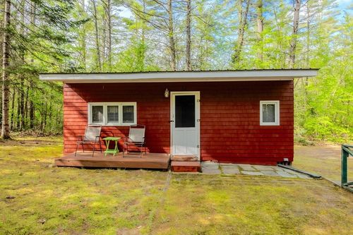 9 Roberts Ln, Porter, ME, 04068-3055 | Card Image
