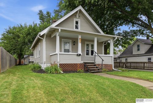 611 N 45th St, Omaha, NE, 68132-2505 | Card Image
