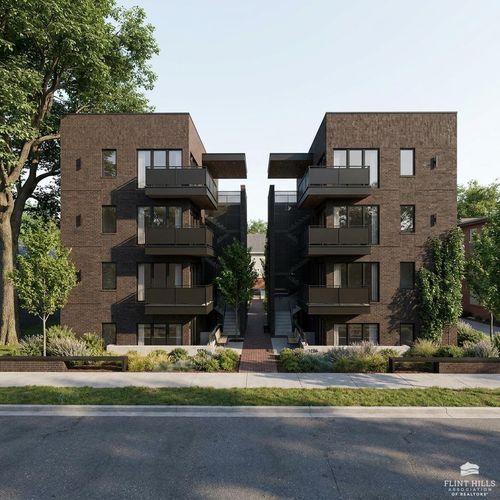 unit-101-garden-level-w-1126 Fremont Street, Manhattan, KS, 66502 | Card Image