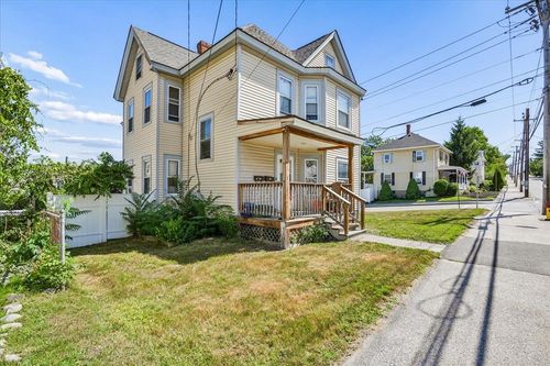 384 Bridge Street, Manchester, NH, 03104 | Card Image