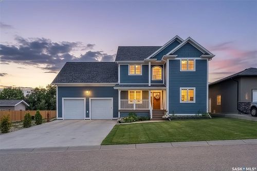 13 Berkshire Crt, Moose Jaw, SK, S6K0A1 | Card Image