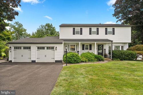 1521 Temple Dr, Maple Glen, PA, 19002-3313 | Card Image