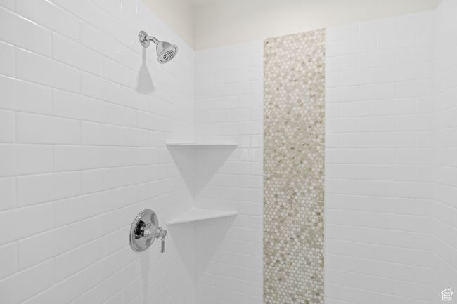 Bathroom with tiled shower | Image 23