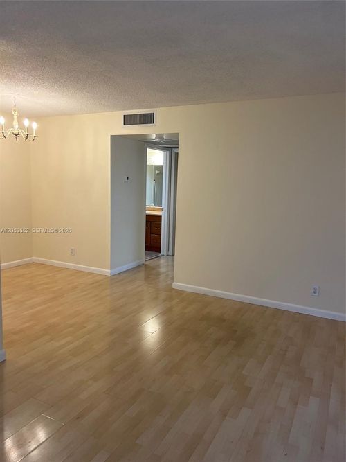 4-331 S J St, Lake Worth Beach, FL, 33460-4563 | Card Image