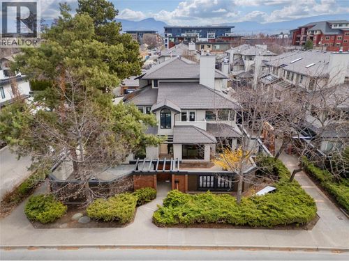 2831 Abbott St, Kelowna, BC, V1Y1G5 | Card Image