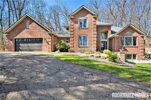 4265 4 Mile Rd, Grand Rapids, MI, 49525-9794 | Card Image