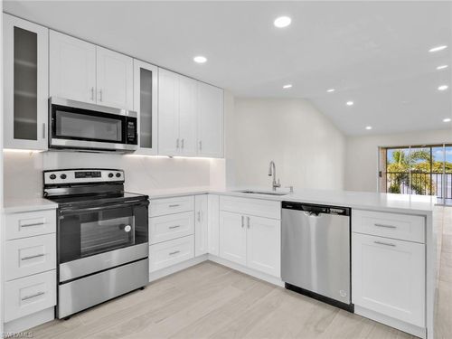 204-7730 Jewel Ln, NAPLES, FL, 34109 | Card Image