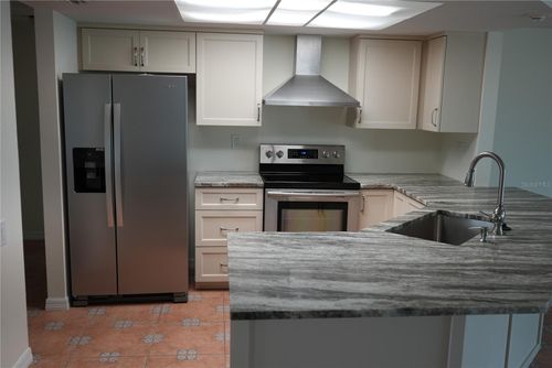 7602 Yachtsman Dr, Hudson, FL, 34667-3972 | Card Image