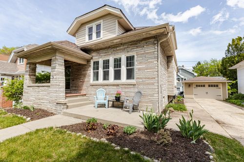 1832 N 54th St, Milwaukee, WI, 53208-1658 | Card Image