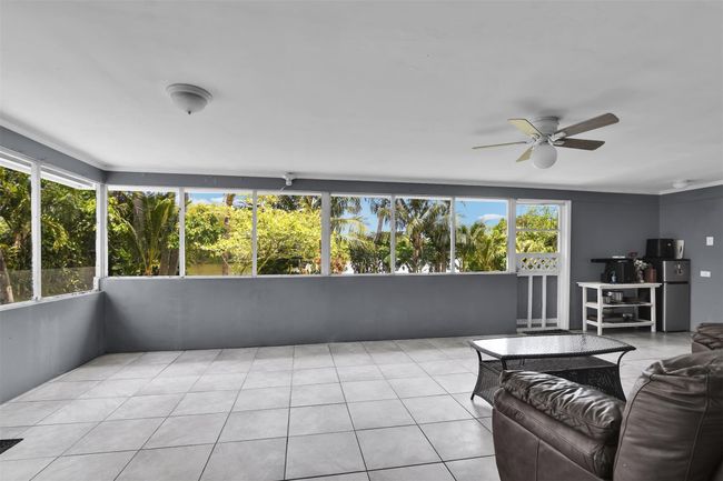 324 Davis Rd, House other with 5 bedrooms, 2 bathrooms and null parking in Palm Springs FL | Image 21