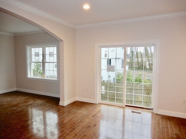 8 - 8 Charles River St, Condo with 3 bedrooms, 3 bathrooms and 2 parking in Needham MA | Image 8