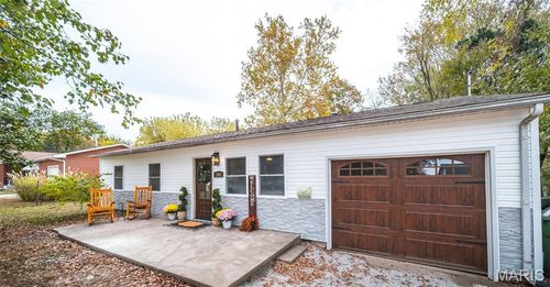 105 Poe Dr, Rolla, MO, 65401-3918 | Card Image