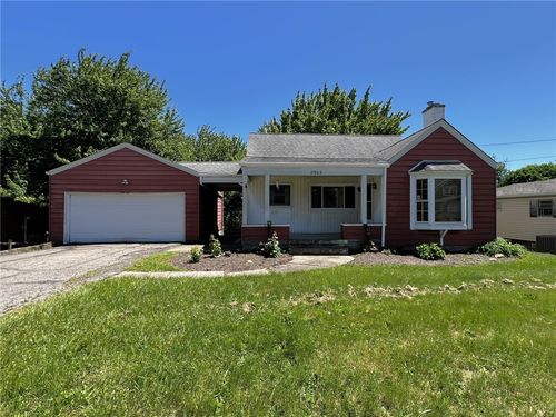 2905 20th Street Ext, Patterson Hts, PA, 15010-2531 | Card Image