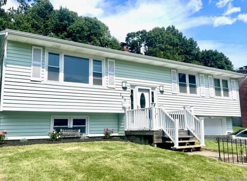 140 Townsend Ter, New Haven, CT, 06512-3129 | Card Image