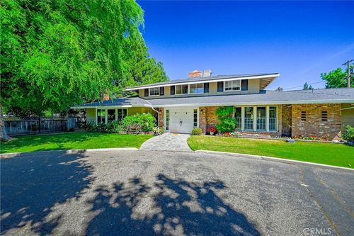 1035 E North Bear Creek Dr, Merced, CA, 95340 | Card Image