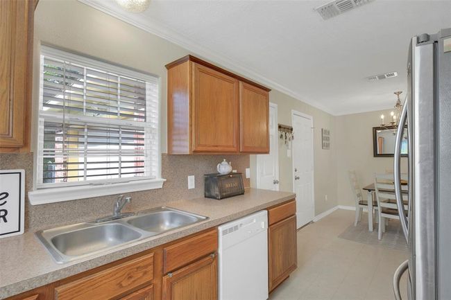 2222 3 Rd St, House other with 3 bedrooms, 2 bathrooms and 1 parking in Rosenberg TX | Image 12