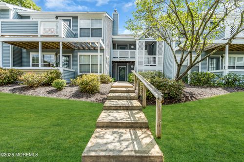367 Sequoia Ct, Howell, NJ, 07731-3423 | Card Image