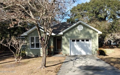 108 Fern Ct, Pine Knoll Shores, NC, 28512-6800 | Card Image
