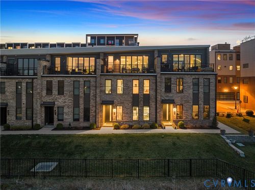 444 W 6th St, Richmond, VA, 23224-2337 | Card Image