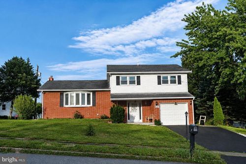 231 Eddington Ave, HARRISBURG, PA, 17111-3522 | Card Image