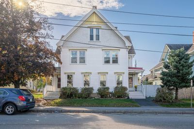 335 Hanover Street, Condo with 5 bedrooms, 1 bathrooms and null parking in Manchester NH | Image 1