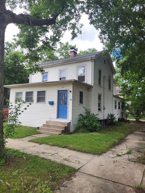 900 W Jackson St, Ottawa, IL, 61350-2631 | Card Image