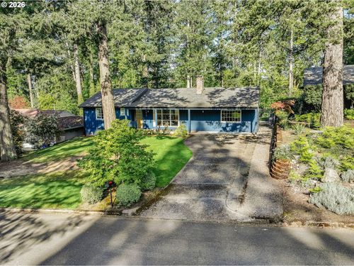 4815 Sw 38th Pl, Portland, OR, 97221 | Card Image