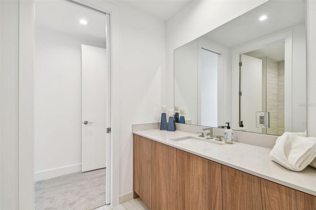 UNIT-15005 - 5120 Marina Way, Condo with 3 bedrooms, 3 bathrooms and null parking in TAMPA FL | Image 45