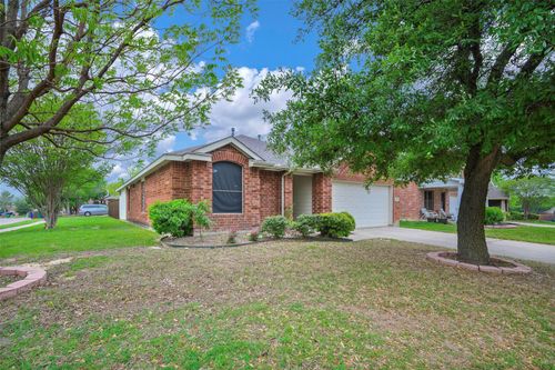 1001 Campbell Dr, Mckinney, TX, 75071-7419 | Card Image