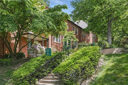 446 Olympia Rd, Mt Washington, PA, 15211-1308 | Card Image