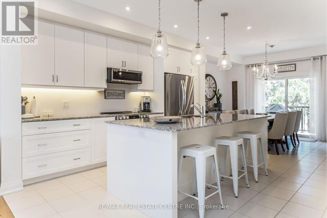 7 Briar Crt, Townhouse with 3 bedrooms, 4 bathrooms and 3 parking in Georgetown ON | Image 15