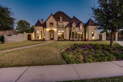 4901 Rockrimmon Ct, Colleyville, TX, 76034-3548 | Card Image