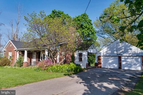 4330 Paradise Rd, DOVER, PA, 17315-4010 | Card Image