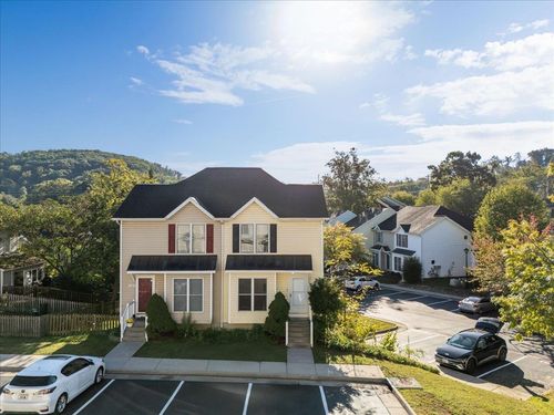 2387 King Arthurs Ct, HARRISONBURG, VA, 22801-7724 | Card Image