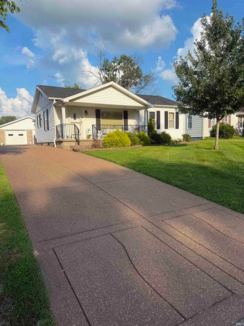1206 S Fourth Street, Boonville, IN, 47601 | Card Image