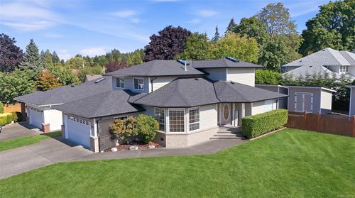 6025 Tweedsmuir Cres, Nanaimo, BC, V9T5Y7 | Card Image