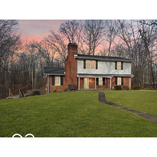 2626 N Woodvale St, Terre Haute, IN, 47803-9625 | Card Image