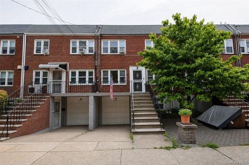 107-45 100th St, Ozone Park, NY, 11417-2634 | Card Image