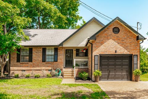 442 Hancock St, Gallatin, TN, 37066-3681 | Card Image